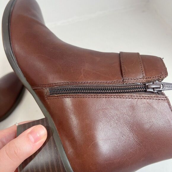 Naturalizer Dora Brown Leather Ankle Boots Booties Buckled Women's Size 8 - Picture 6 of 8